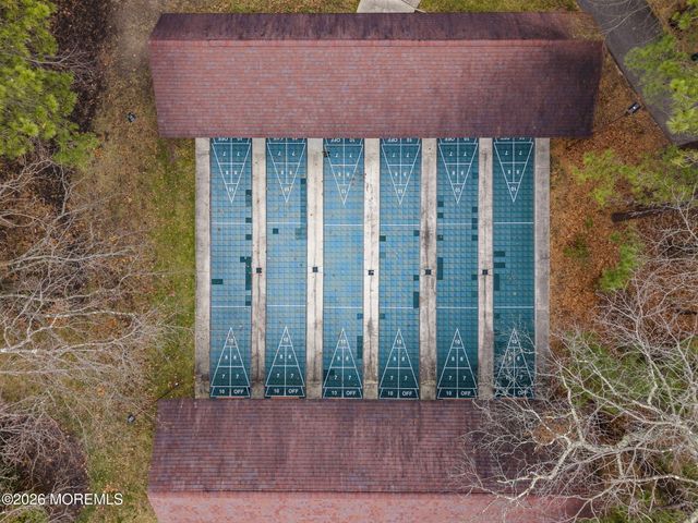 2315 Kira Court, Toms River, NJ 08755