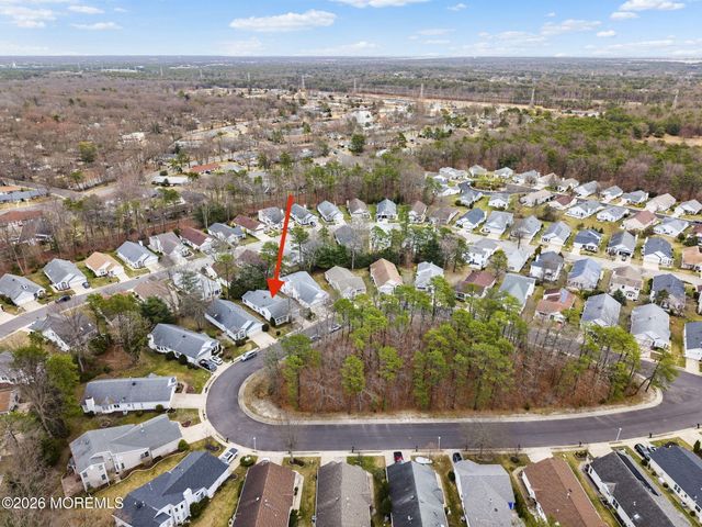 2315 Kira Court, Toms River, NJ 08755