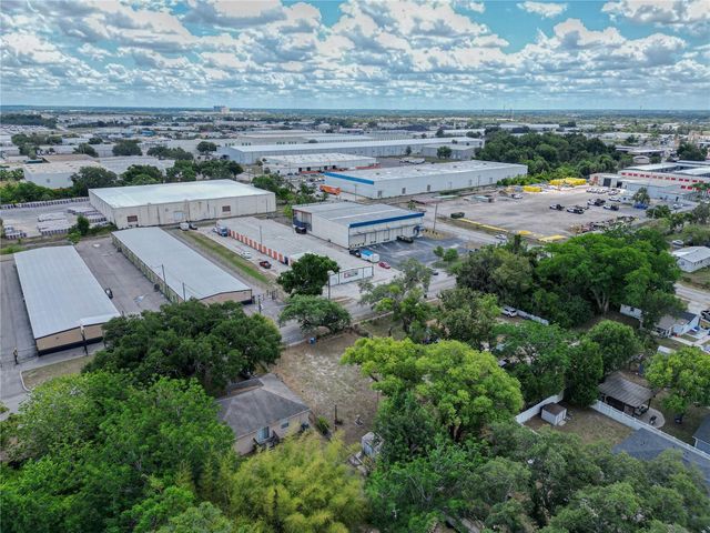 6208 N 50TH STREET, Tampa, FL 33610