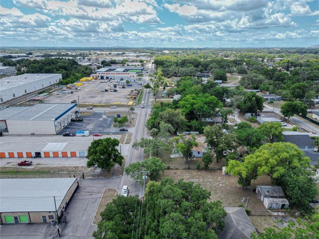 6208 N 50TH STREET, Tampa, FL 33610