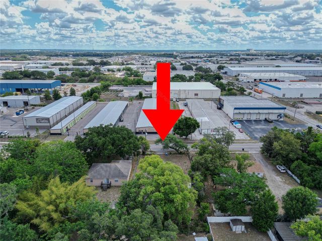 6208 N 50TH STREET, Tampa, FL 33610