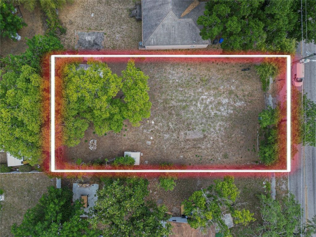 6208 N 50TH STREET, Tampa, FL 33610