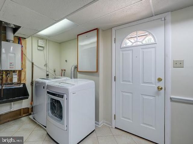 5705 BUCKINGHAM PALACE CT, Alexandria, VA 22315
