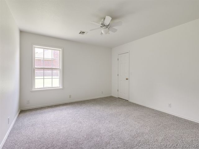 9808 E 84th Street North, Owasso, OK 74055