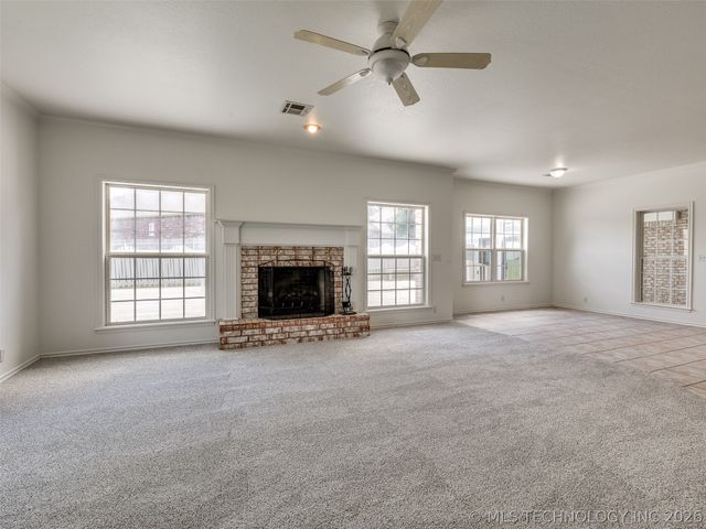 9808 E 84th Street North, Owasso, OK 74055