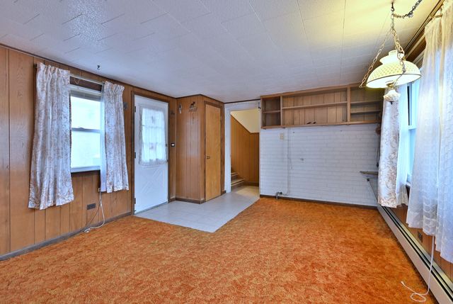 8916 Cherry Avenue, River Grove, IL 60171