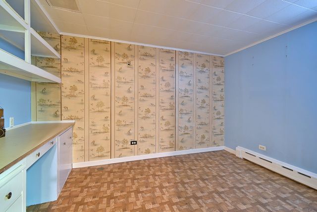 8916 Cherry Avenue, River Grove, IL 60171