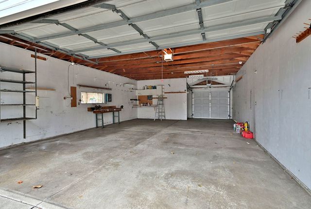 8916 Cherry Avenue, River Grove, IL 60171