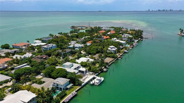 621 N Mashta Drive, Key Biscayne, FL 33149
