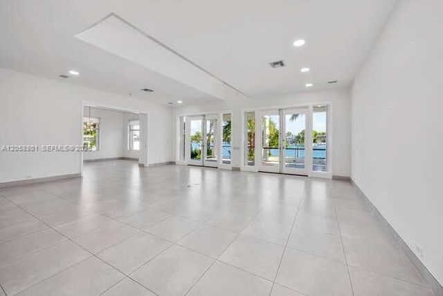 621 N Mashta Drive, Key Biscayne, FL 33149