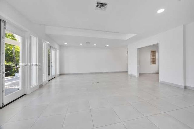 621 N Mashta Drive, Key Biscayne, FL 33149