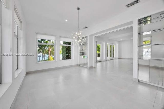 621 N Mashta Drive, Key Biscayne, FL 33149