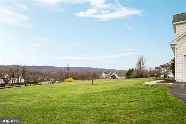 13642 OLD SPRINGHOUSE CT, Lovettsville, VA 20180