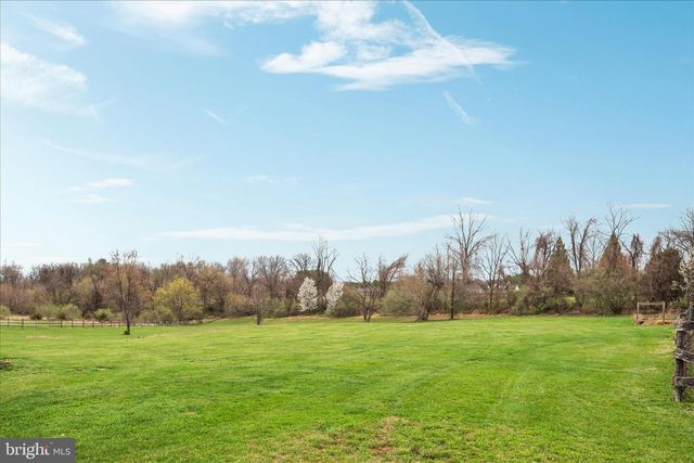 13642 OLD SPRINGHOUSE CT, Lovettsville, VA 20180