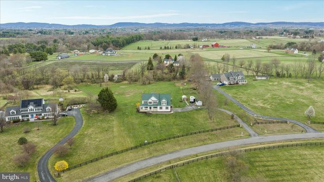 13642 OLD SPRINGHOUSE CT, Lovettsville, VA 20180