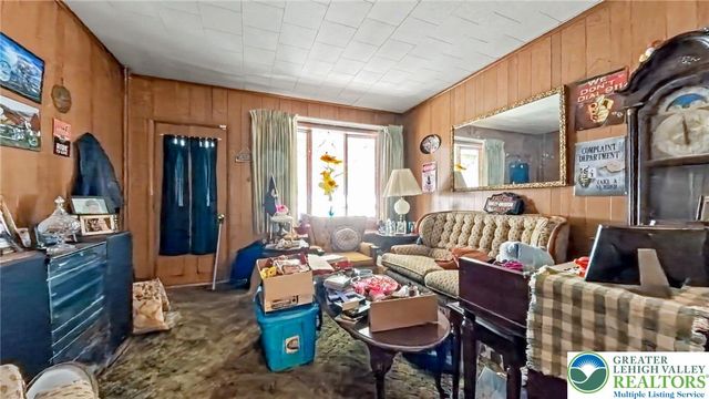 229 West Patterson Street, Lansford Boro, PA 18232
