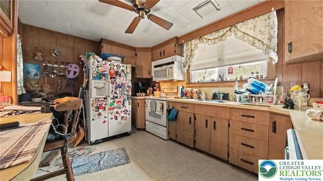 229 West Patterson Street, Lansford Boro, PA 18232