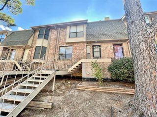 2019 Place Rebecca Lane G4, Houston, TX 77090