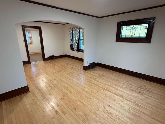 2436 N 60th STREET, Milwaukee, WI 53210