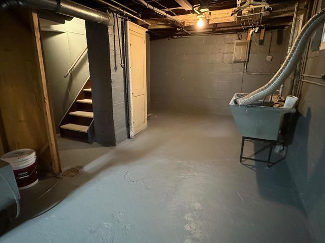 2436 N 60th STREET, Milwaukee, WI 53210