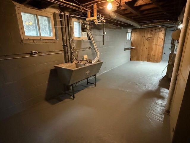 2436 N 60th STREET, Milwaukee, WI 53210