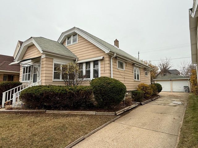 2436 N 60th STREET, Milwaukee, WI 53210