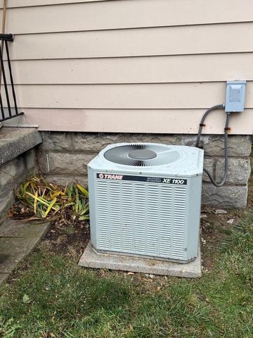 2436 N 60th STREET, Milwaukee, WI 53210