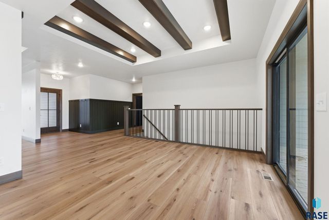 2300 S Galena Ct Court, Sioux Falls, SD 57110