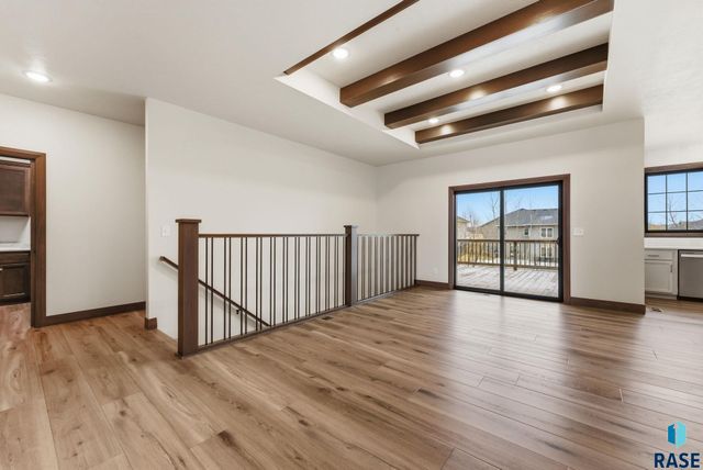 2300 S Galena Ct Court, Sioux Falls, SD 57110