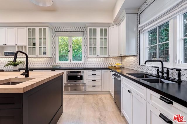 9767 Monte Mar Drive, Los Angeles, CA 90035