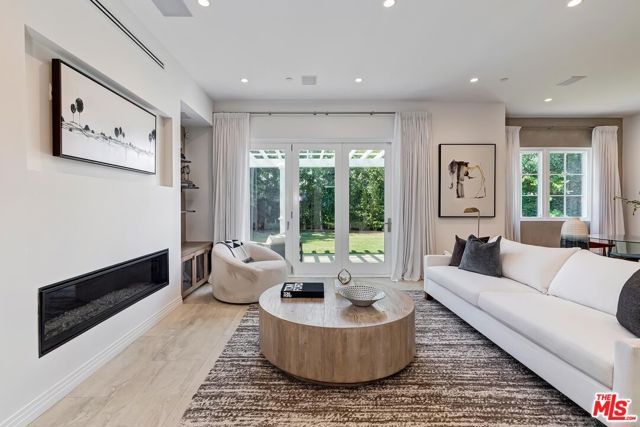 9767 Monte Mar Drive, Los Angeles, CA 90035