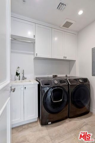 9767 Monte Mar Drive, Los Angeles, CA 90035