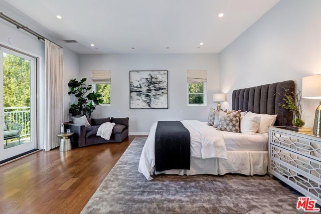 9767 Monte Mar Drive, Los Angeles, CA 90035