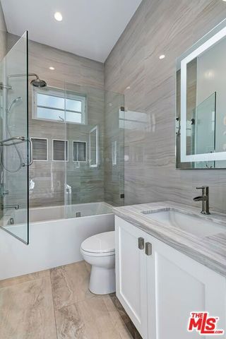9767 Monte Mar Drive, Los Angeles, CA 90035