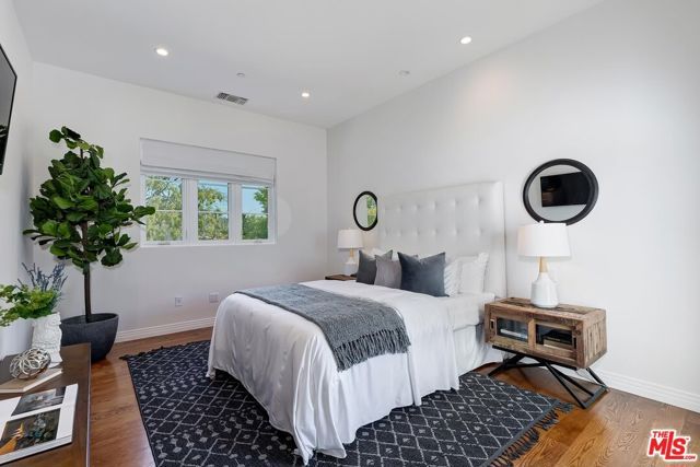 9767 Monte Mar Drive, Los Angeles, CA 90035