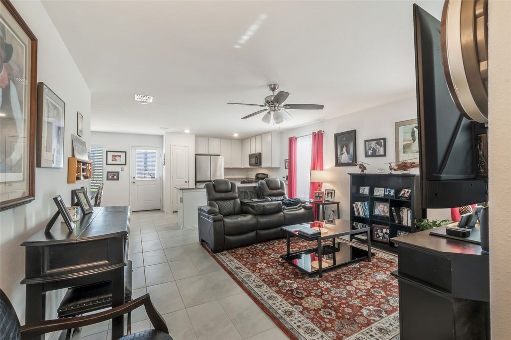 1912 Poptic Lane, Mckinney, TX 75071