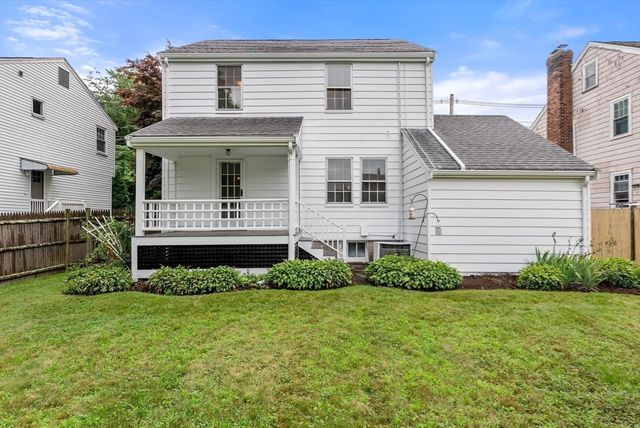 204 Thacher St, Milton, MA 02186