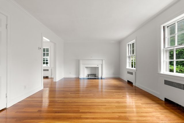 204 Thacher St, Milton, MA 02186