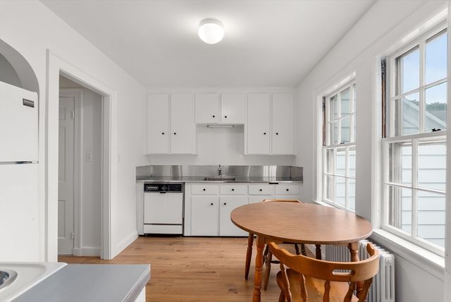 204 Thacher St, Milton, MA 02186