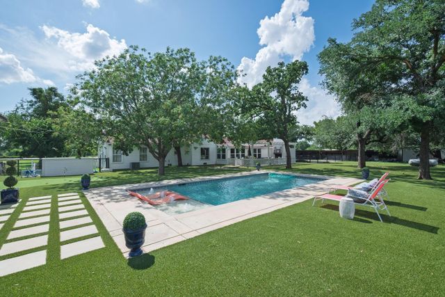 3661 S Highway 281, Mineral Wells, TX 76067