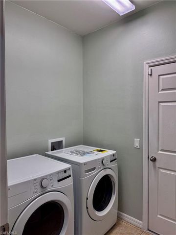 2322 SW 27th ST, Cape Coral, FL 33914