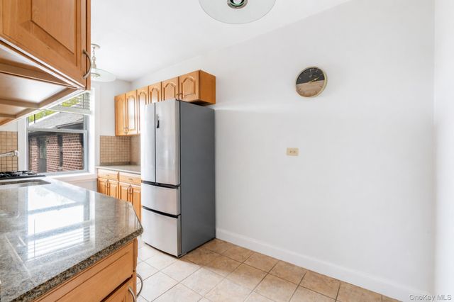 2140 78th Street 2F, East Elmhurst, NY 11370