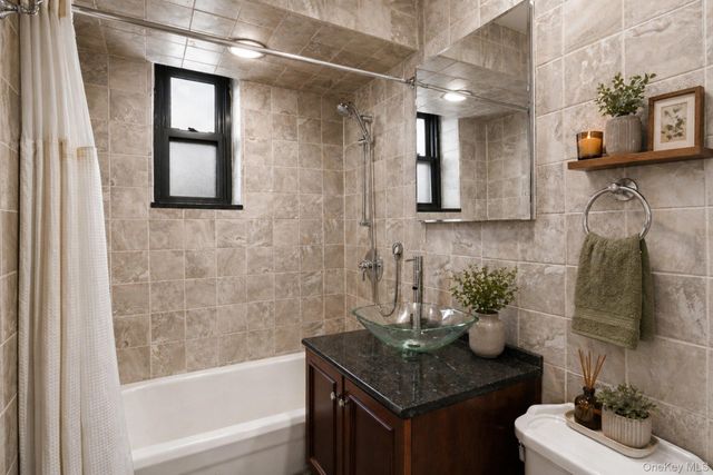2140 78th Street 2F, East Elmhurst, NY 11370