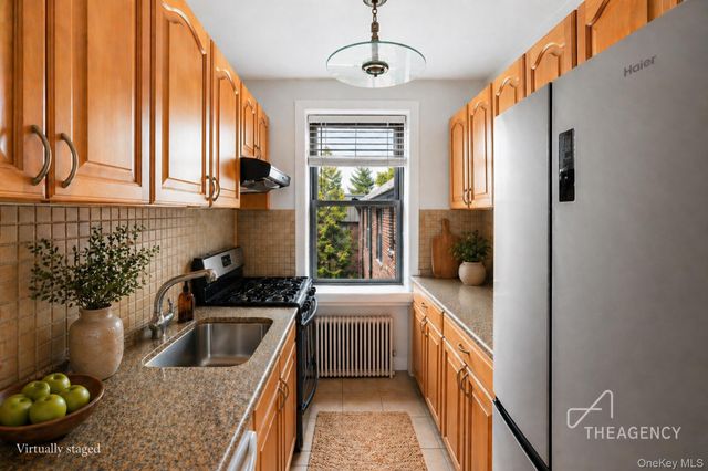 2140 78th Street 2F, East Elmhurst, NY 11370