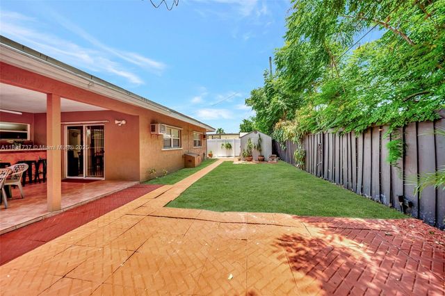 2201 N 57th Ter, Hollywood, FL 33021