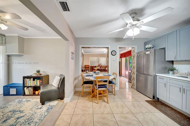 2201 N 57th Ter, Hollywood, FL 33021