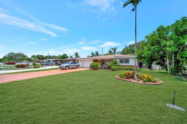 2201 N 57th Ter, Hollywood, FL 33021