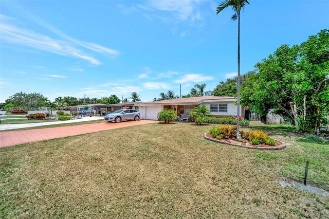 2201 N 57th Ter, Hollywood, FL 33021
