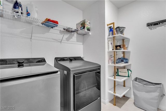 10203 Abseil Street, Las Vegas, NV 89166