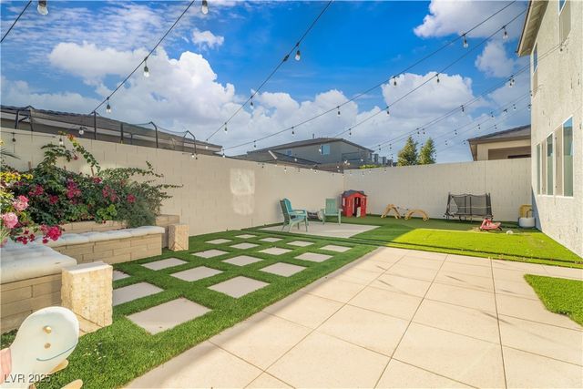 10203 Abseil Street, Las Vegas, NV 89166